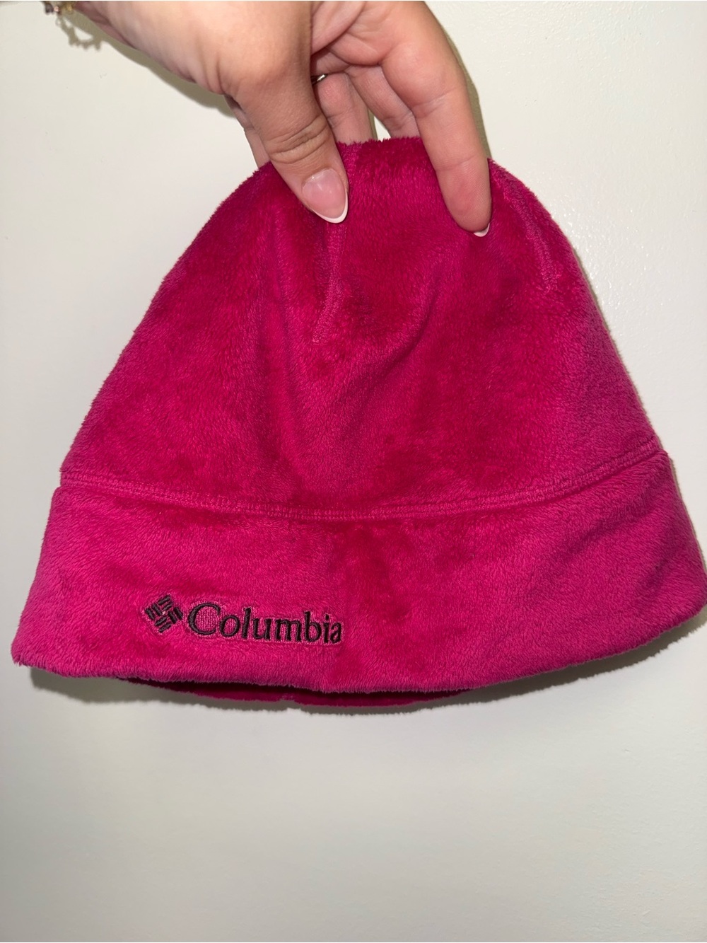 Columbia (OS) Women's Hot Pink Soft Winter Hat